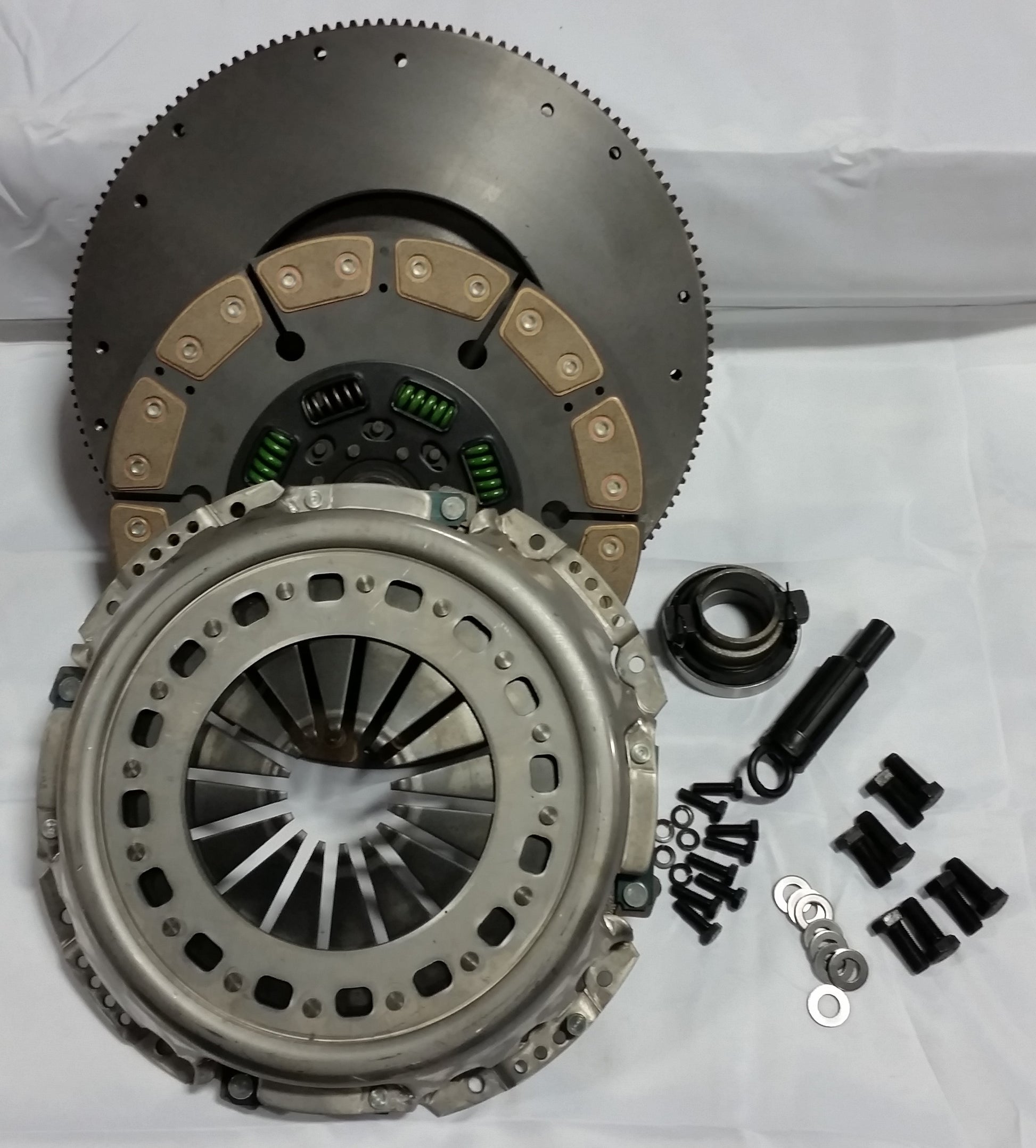 NMU70279-04-5SCE Valair Single Disc 13"x1.25" Upgrade Clutch 1993-2003 Dodge NV4500 & Getrag 5 Speed 12.25" To 13" Performance Replacement Ceramic Buttons Hell On Wheels Canada