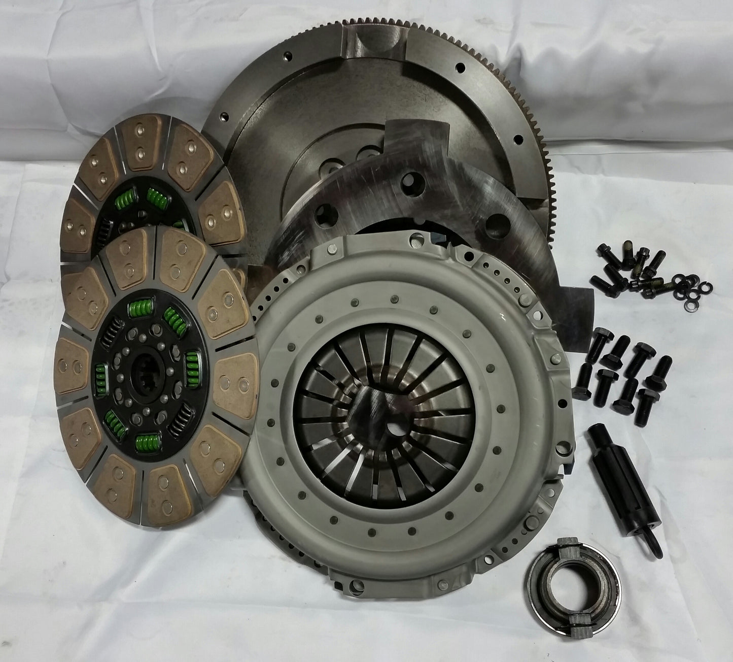 NMU70NV45DDSN Valair Dual Disc 13" Clutch 1994-2003 Dodge NV4500 & Getrag 5 Speed 13" x 1.375" (Requires 1-3/8" Input Shaft) Ceramic Buttons Hell On Wheels Canada